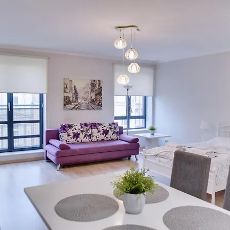 City Aparthotel מלון דירות