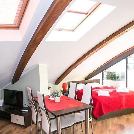 Hotel apartamentowy City Aparthotel 3*