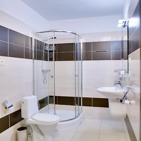 City Aparthotel Apartahotel 3*