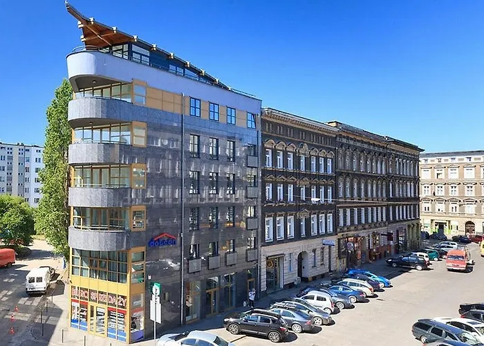 City Aparthotel